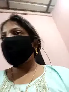 Mia--meow – webcam model profile photo Image 9