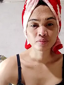 Emily_brown04 – webcam model profile photo Image 8