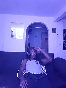 seraphine23 – webcam model profile photo Image 3