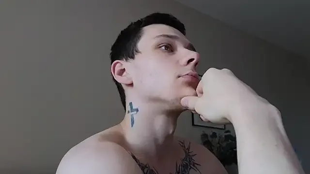  – webcam model profile photo Image 10