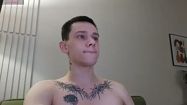  – webcam model profile photo Image 6