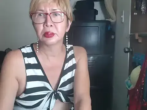 AmeliaBrilliants – webcam model profile photo Image 2