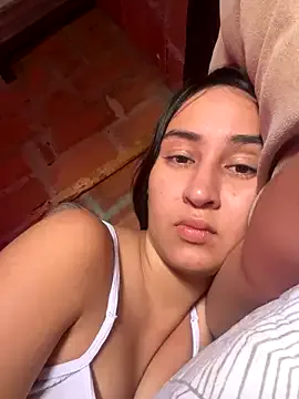 maataaan – webcam model profile photo Image 13