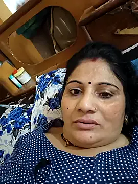 NANA_7 – webcam model profile photo Image 13