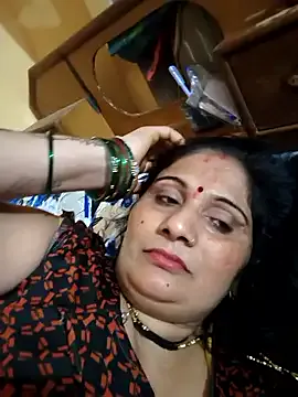 NANA_7 – webcam model profile photo Image 8