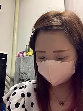 Humsafar-HDX-13 – webcam model profile photo Image 3