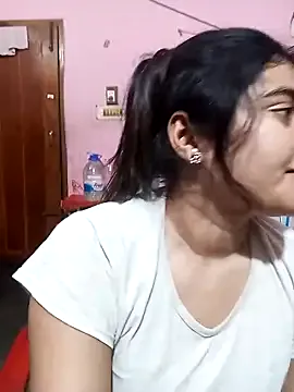  – webcam model profile photo Image 2