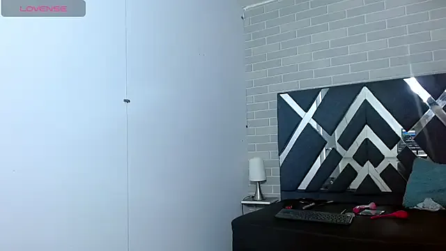 missdirtyhot_ – webcam model profile photo Image 13