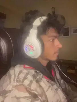 triplebeast – webcam model profile photo Image 4