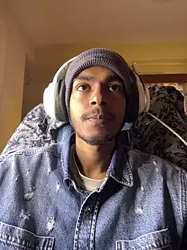 triplebeast – webcam model profile photo Image 8