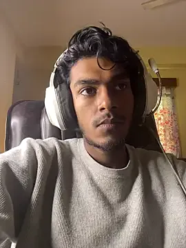 triplebeast – webcam model profile photo Image 9