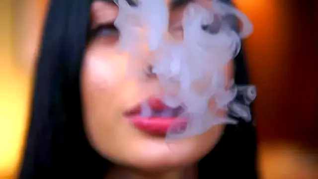 NANA_7 – webcam model profile photo Image 5