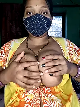 alicee16 – webcam model profile photo Image 12