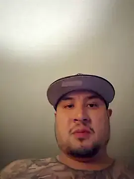 roouse – webcam model profile photo Image 8