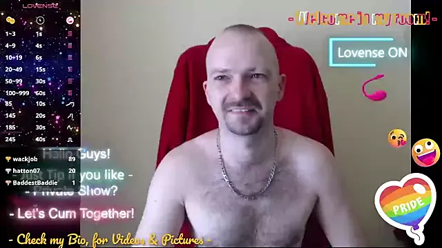 roouse – webcam model profile photo Image 2