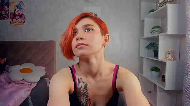 RedLovely Image 4