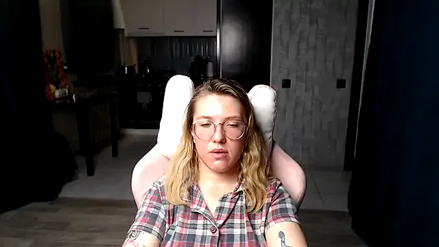 nathi_poyo – webcam model profile photo Image 13