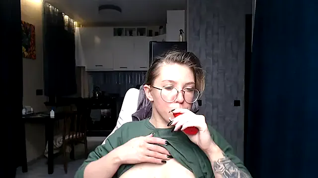 nathi_poyo – webcam model profile photo Image 19