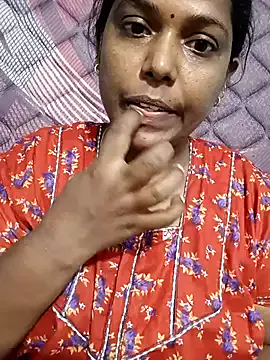 Awesomelusty – webcam model profile photo Image 19