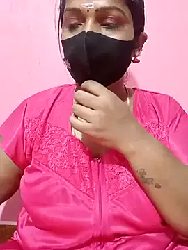 Awesomelusty – webcam model profile photo Image 5