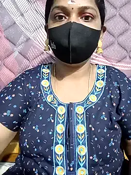 Awesomelusty – webcam model profile photo Image 9