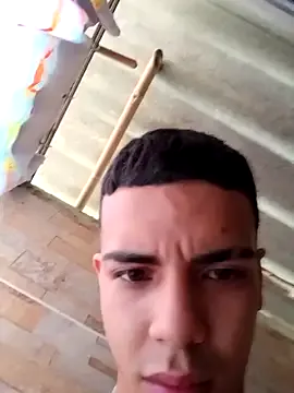 DominantAlex18 – webcam model profile photo Image 5