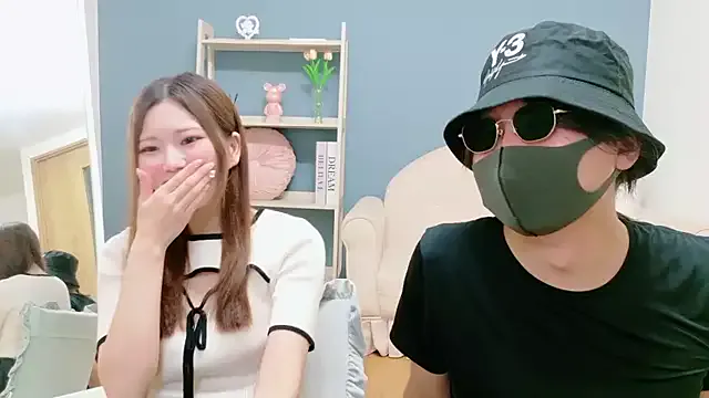 ClaireBree – webcam model profile photo Image 17