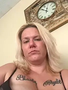 Queen_Shanuu – webcam model profile photo Image 13