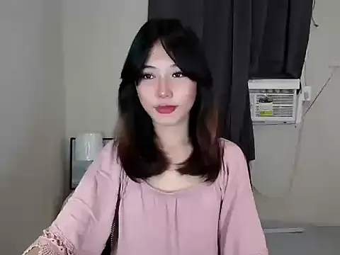 Nonchan_ – webcam model profile photo Image 14