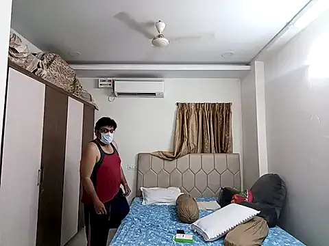 Horny_pratiksha – webcam model profile photo Image 6