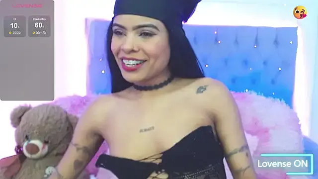 Nami-OP – webcam model profile photo Image 9