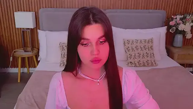 RianaRoss – webcam model profile photo Image 5