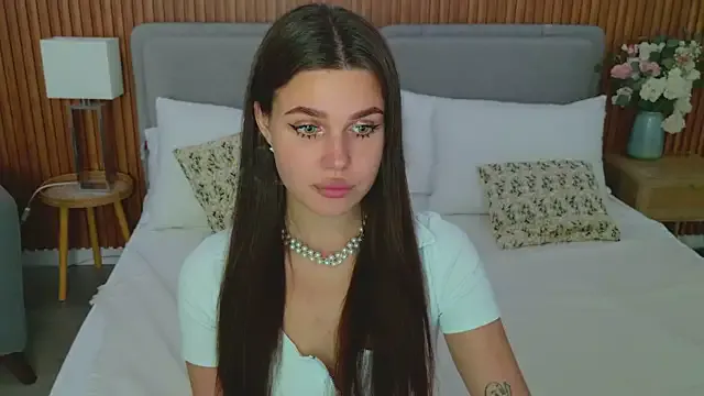 RianaRoss – webcam model profile photo Image 9