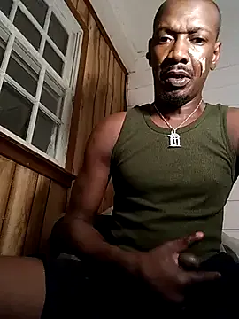  – webcam model profile photo Image 3