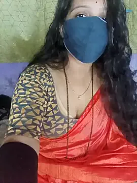 Megu_Melon – webcam model profile photo Image 9