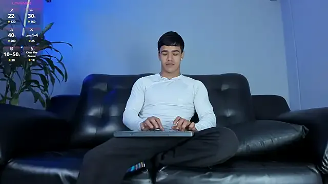 LiveBoyFriend – webcam model profile photo Image 5