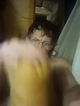 zui_lu – webcam model profile photo Image 5