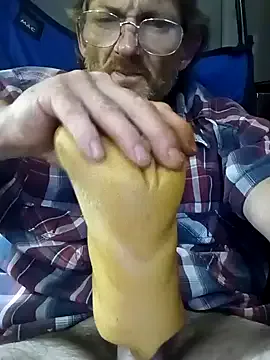 zui_lu – webcam model profile photo Image 6