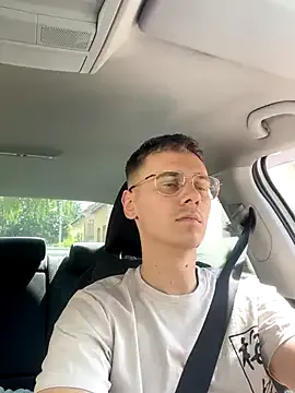 ManaMi-maru – webcam model profile photo Image 3