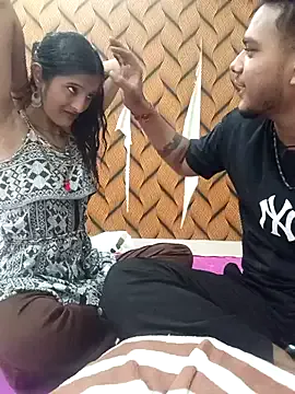 maataaan – webcam model profile photo Image 11