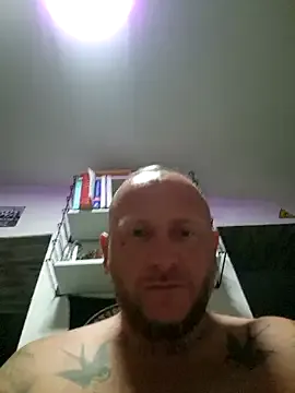 EvieEvans – webcam model profile photo Image 9