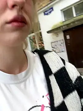 AnneRoss – webcam model profile photo Image 3