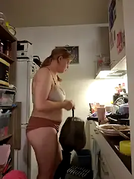 NATINATU252525 – webcam model profile photo Image 2