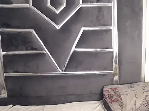 MabelPaez – webcam model profile photo Image 15