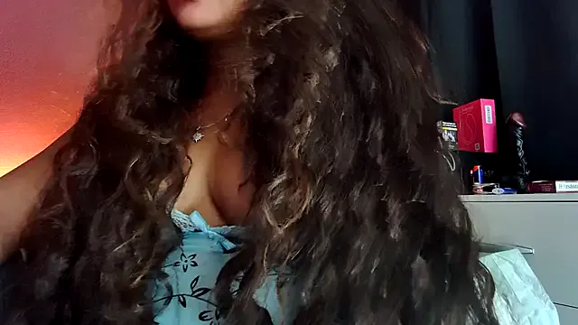 camiysebas21 – webcam model profile photo Image 11