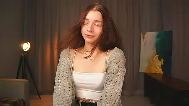 maataaan – webcam model profile photo Image 3