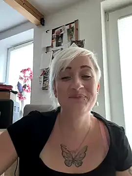 winter11 – webcam model profile photo Image 3