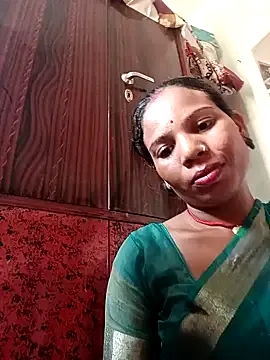 Rubi_sarma – webcam model profile photo