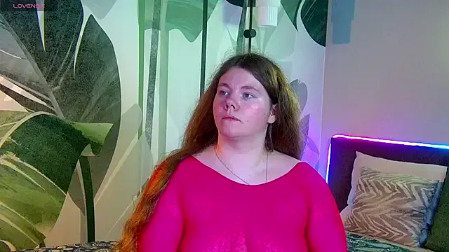 HaleyLyon – webcam model profile photo Image 4