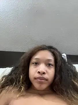 CleoLangley – webcam model profile photo Image 10